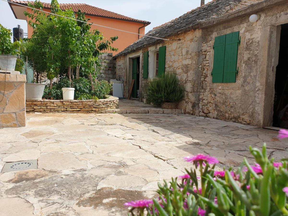 شقة The Heart Of Dalmatia Primošten المظهر الخارجي الصورة
